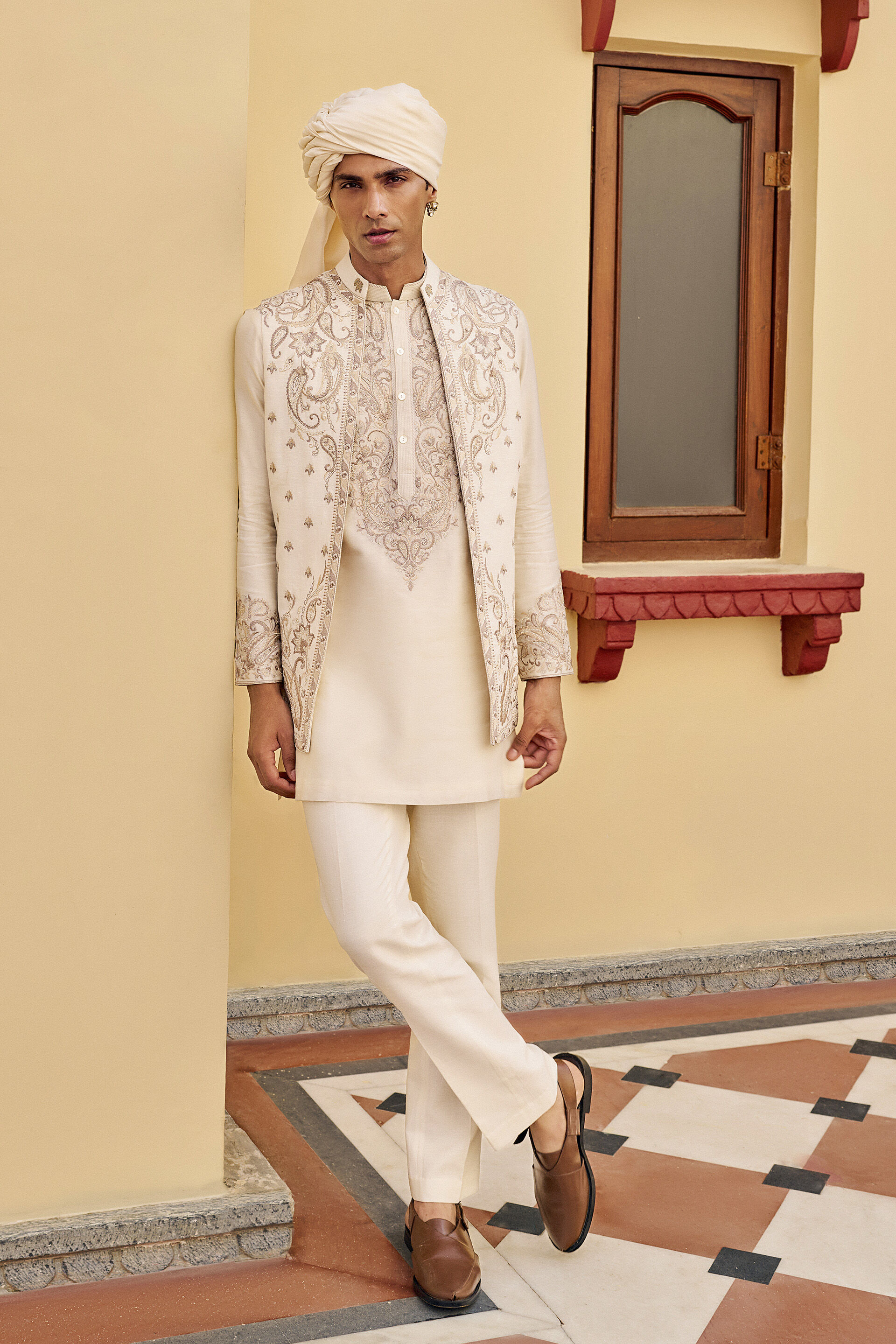 Homecoming Embroidered Silk Nehru Jacket - Off White